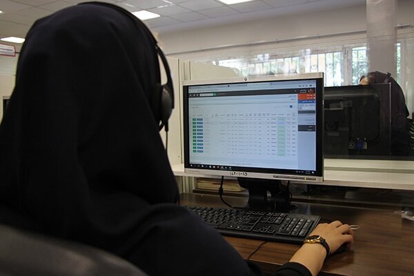 پاسخ به ۲۱۱ هزار پرسش فعالان بورس در مرکز تماس ذی‌نفعان بازار سرمایه