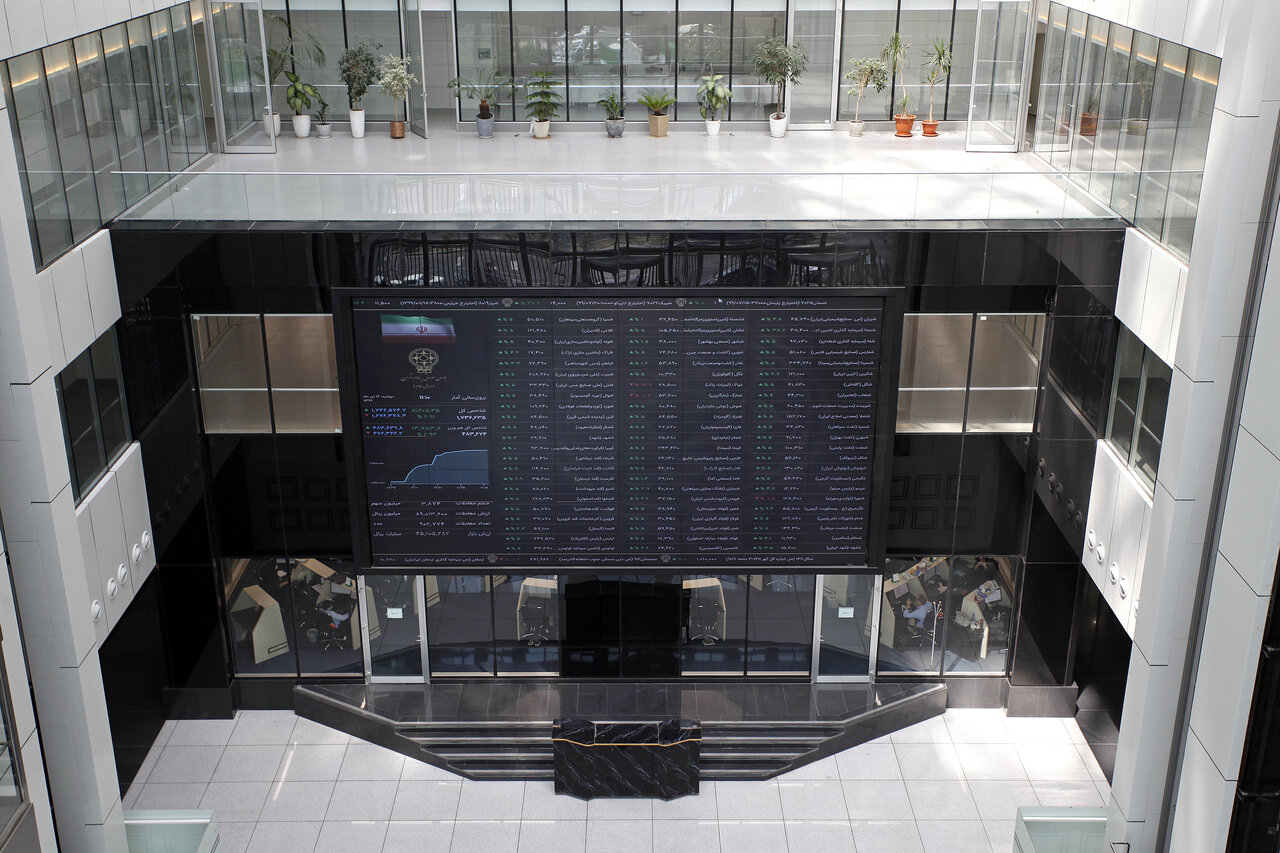 سهامداران بورس سود دلاری می‌گیرند + جرئیات