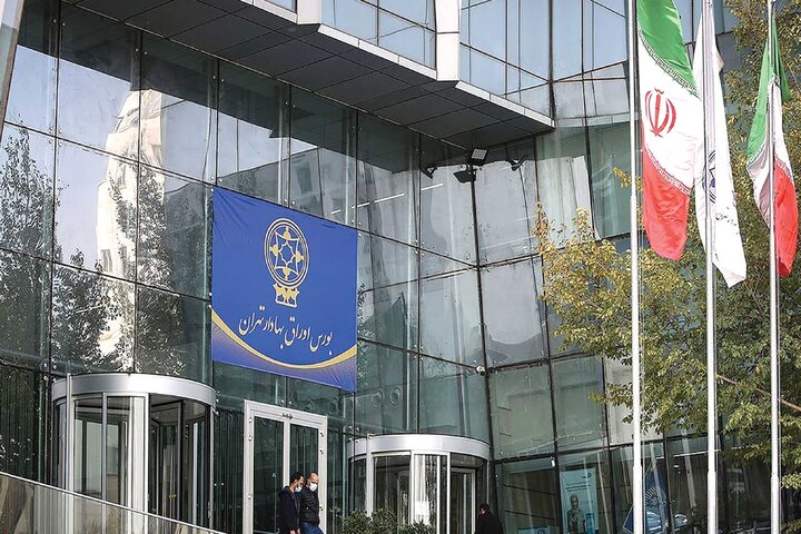 ریزش‌های بورس از کجا آب می‌خورد؟